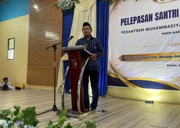 KETUA PCM DI PELEPASAN SANTRI: “TERIMA KASIH WALI SANTRI, JAMAAH DAN TAKMIR MASJID ATAS DUKUNGAN KE PONDOK”