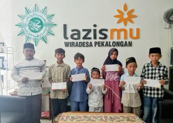 ZIS Amanah Donatur Mengalir untuk Anak Yatim dan Kurang Mampu, Lazismu KL Wiradesa Sampaikan Terima Kasih