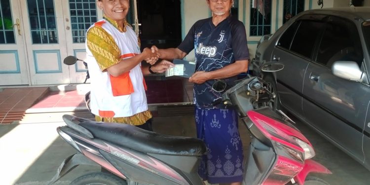 Dukung Profesionalisme Pelayanan, PCM Wiradesa Terima Hibah Motor Operasional dari H. Slamet Fahrudin