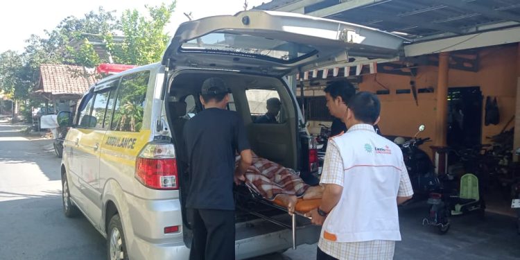 Satu Pagi, Dua Warga Terlayani: Ambulans Lazismu KL Wiradesa Hadir untuk Masyarakat