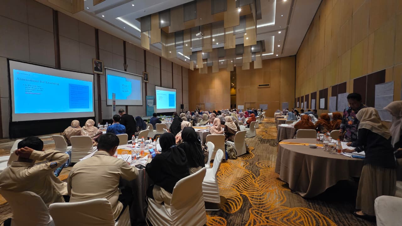 Pelatihan Cambridge Life Skills diikuti Kepala dan Guru MI Muhammadiyah Kauman