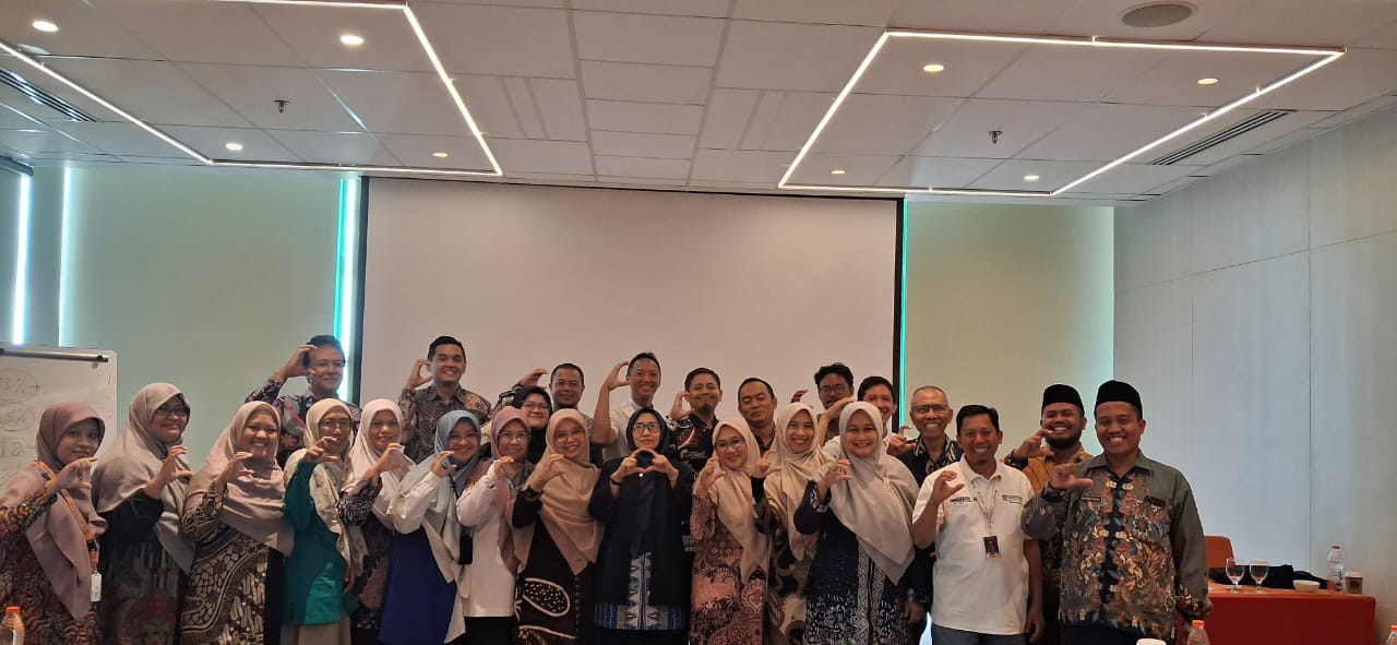 Pelatihan Cambridge Life Skills diikuti Kepala dan Guru MI Muhammadiyah Kauman