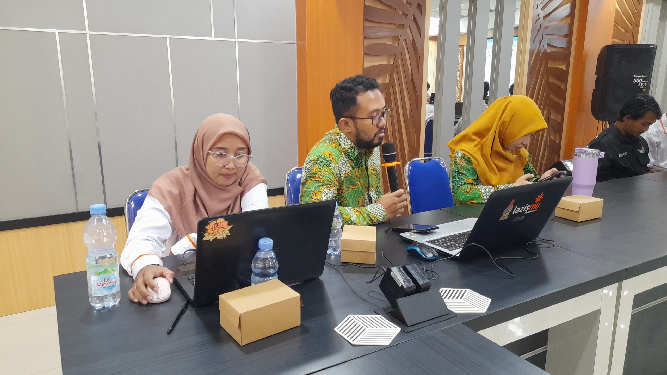 Lazismu Kabupaten Pekalongan menggelar Refreshing Keuangan