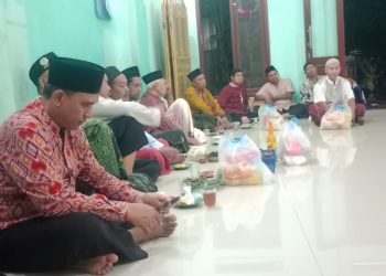LAZISMU KL Wiradesa Salurkan 72 Paket Bebungah bagi Muadzin dan Marbot se-Cabang Wiradesa